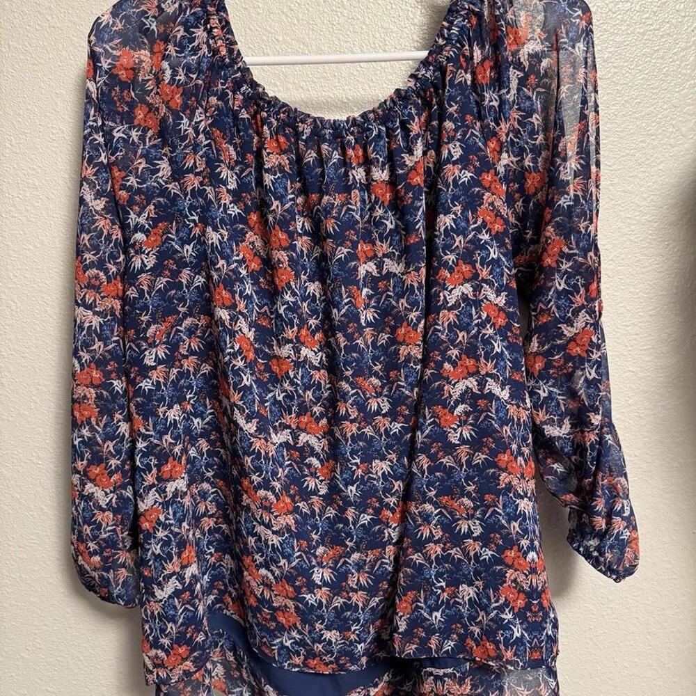 Women's Navy Floral 3/4 Sleeve Blouse - Size L